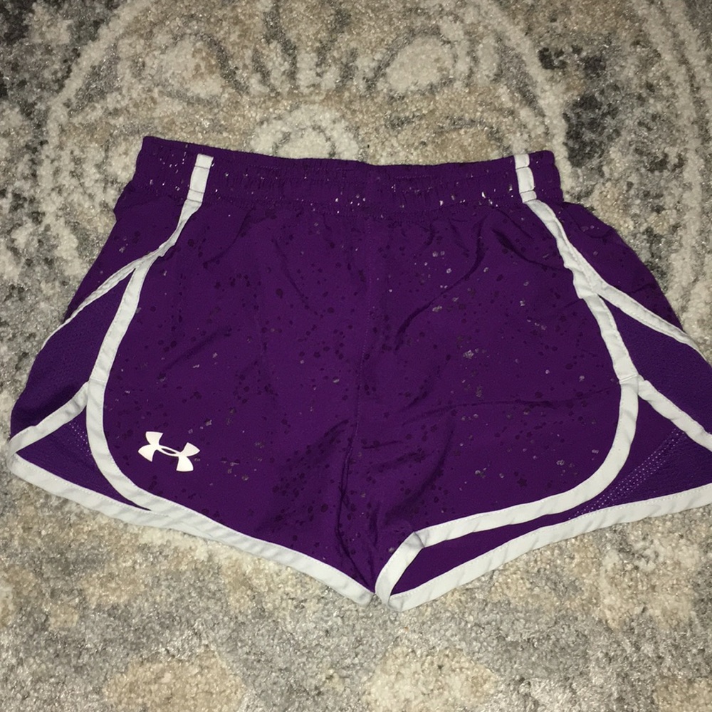 UnderArmor athletic shorts YS